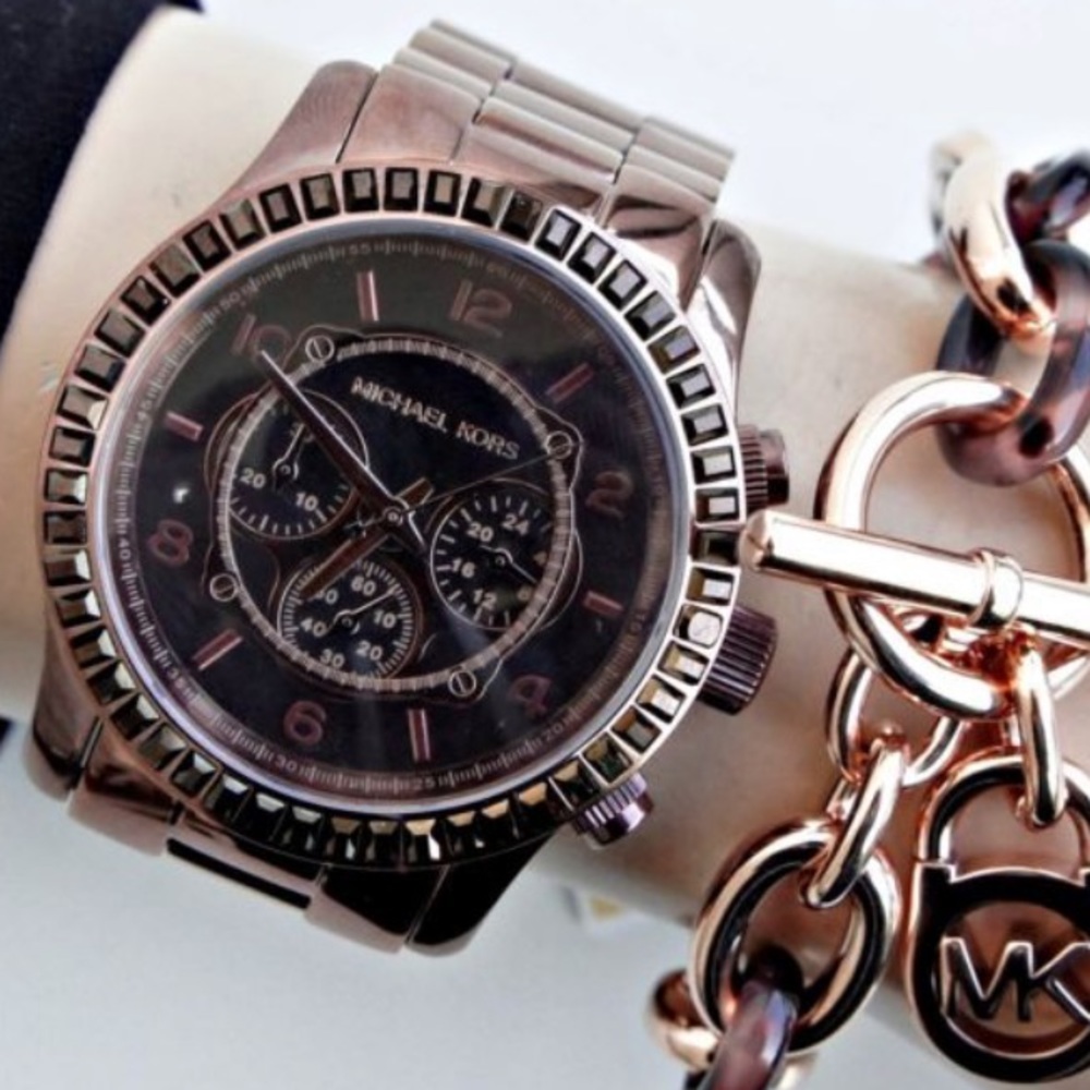 Michael Kors Runway watch chocolate 🍫 brown